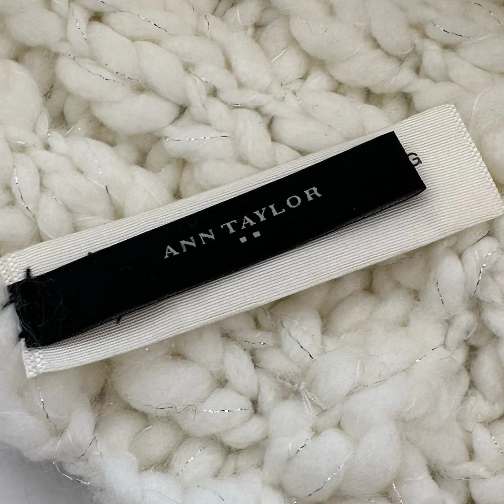 Ann Taylor Infinity Scarf Cable Knit Pearl Cream Women’s Accessories NWOT